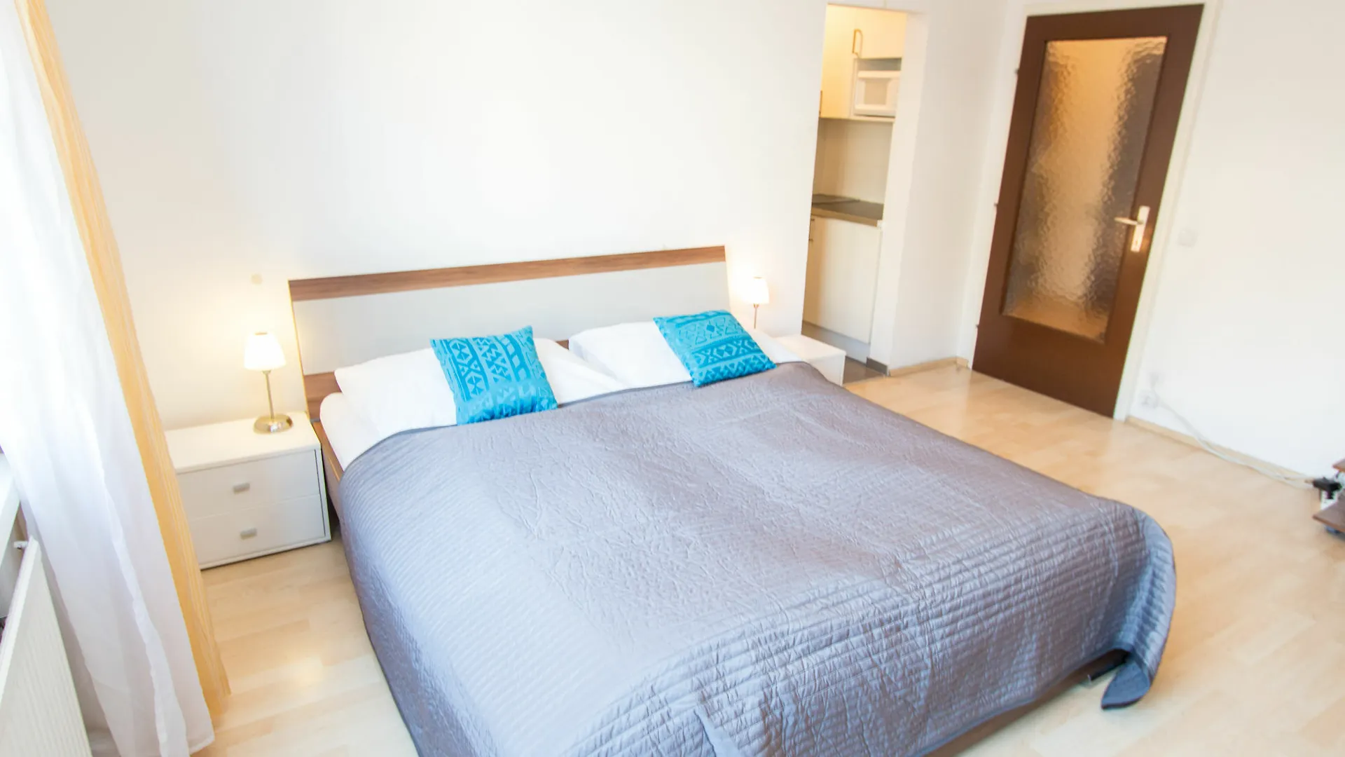 Checkvienna - Giessaufgasse Apartment  Vienna